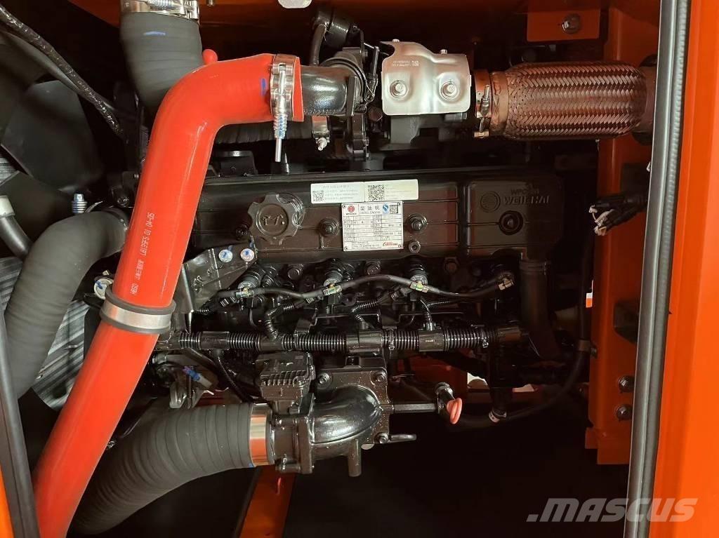 Lonking 6135 Közepes (midi) kotrók 7 t - 12 t