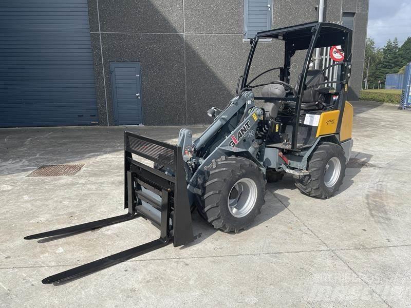 GiANT V 452 T XTRA Gumikerekes homlokrakodók