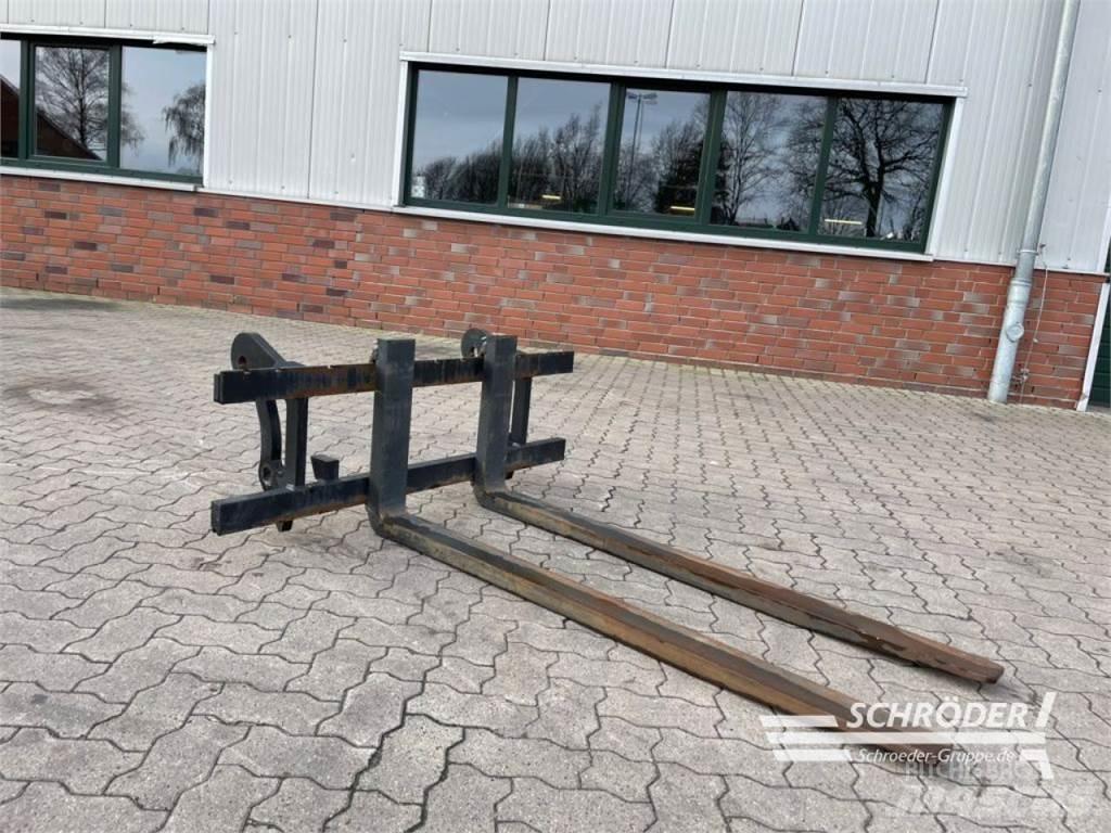 CAT 1,50 M Villák