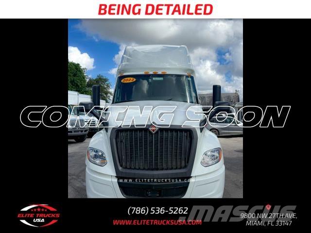 International LT Egyéb