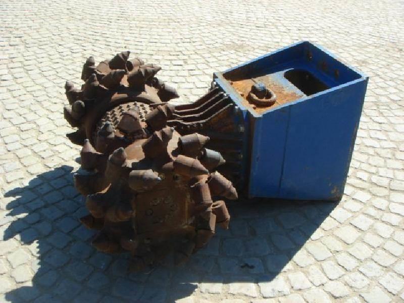  Eickhoff ETH30 Árokásók