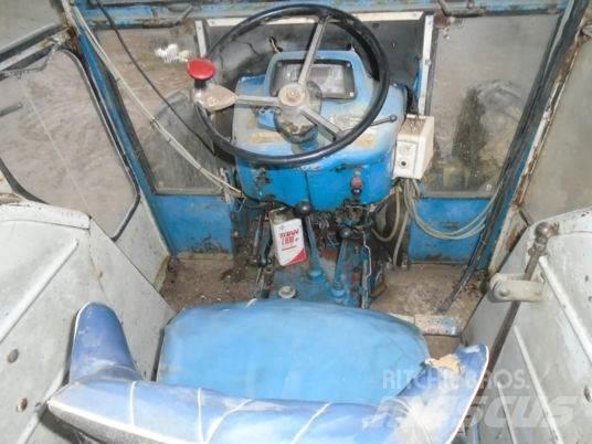 Ford 7600 7600 Traktorok
