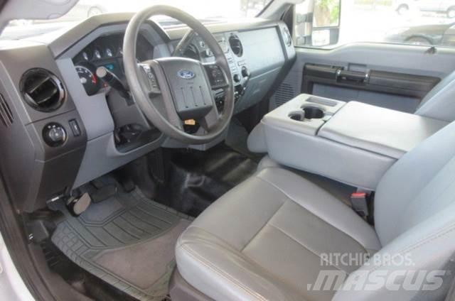 Ford F250 Műszaki mentők