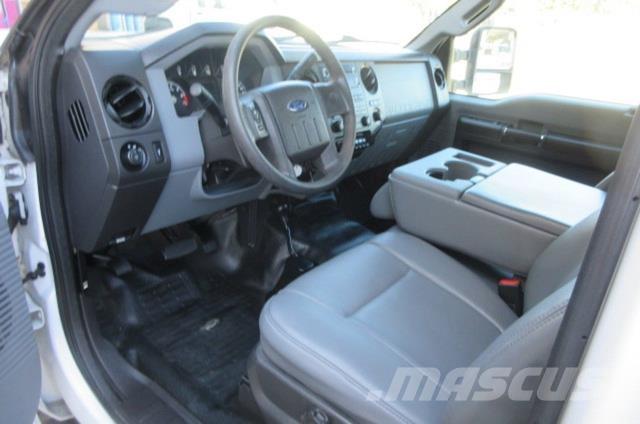 Ford F250 Műszaki mentők