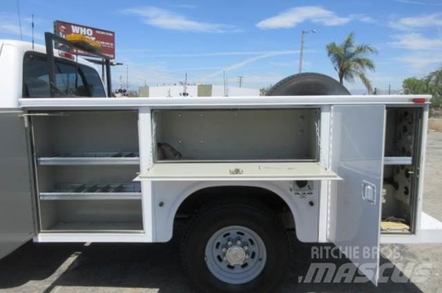 Ford F350 Műszaki mentők