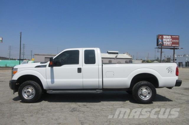 Ford F350 Műszaki mentők