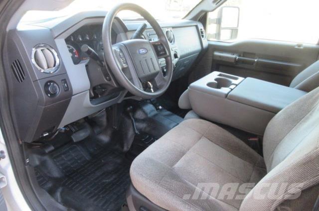 Ford F450 Műszaki mentők