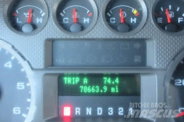Ford F450 Műszaki mentők