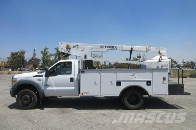 Ford F450 Műszaki mentők