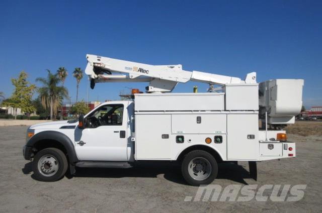 Ford F550 Műszaki mentők