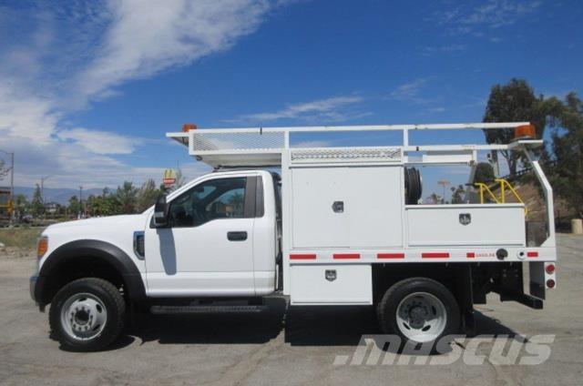 Ford F550 Műszaki mentők