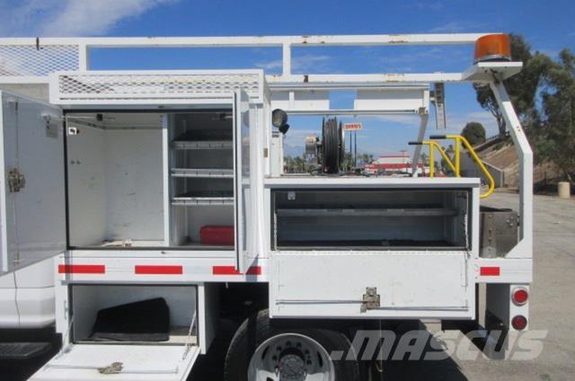 Ford F550 Műszaki mentők