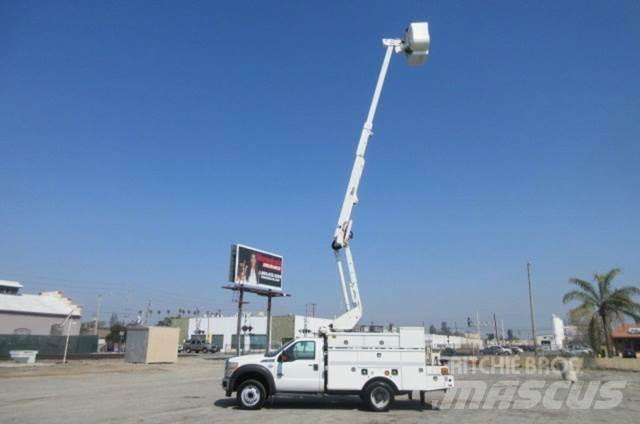 Ford F550 Műszaki mentők