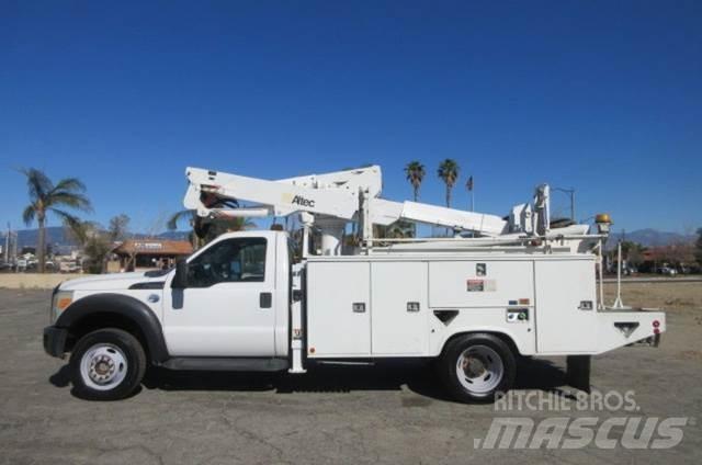 Ford F550 Műszaki mentők