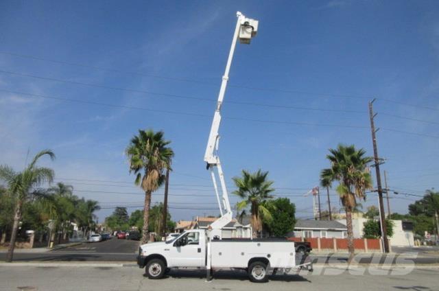 Ford F550 Műszaki mentők