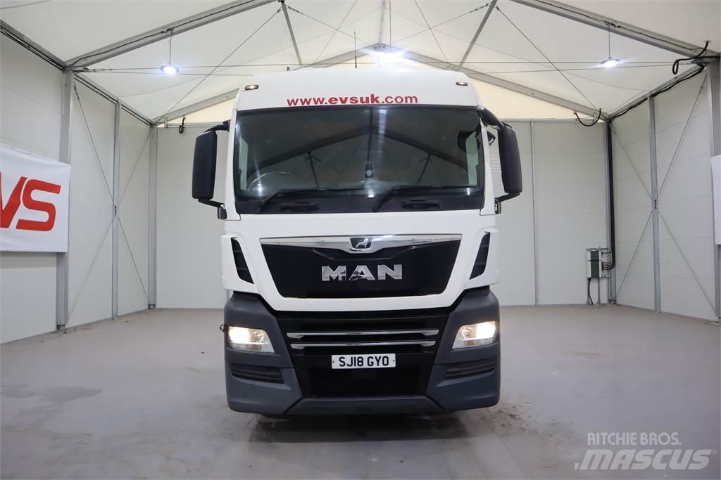 MAN TGX 26.500 Nyergesvontatók