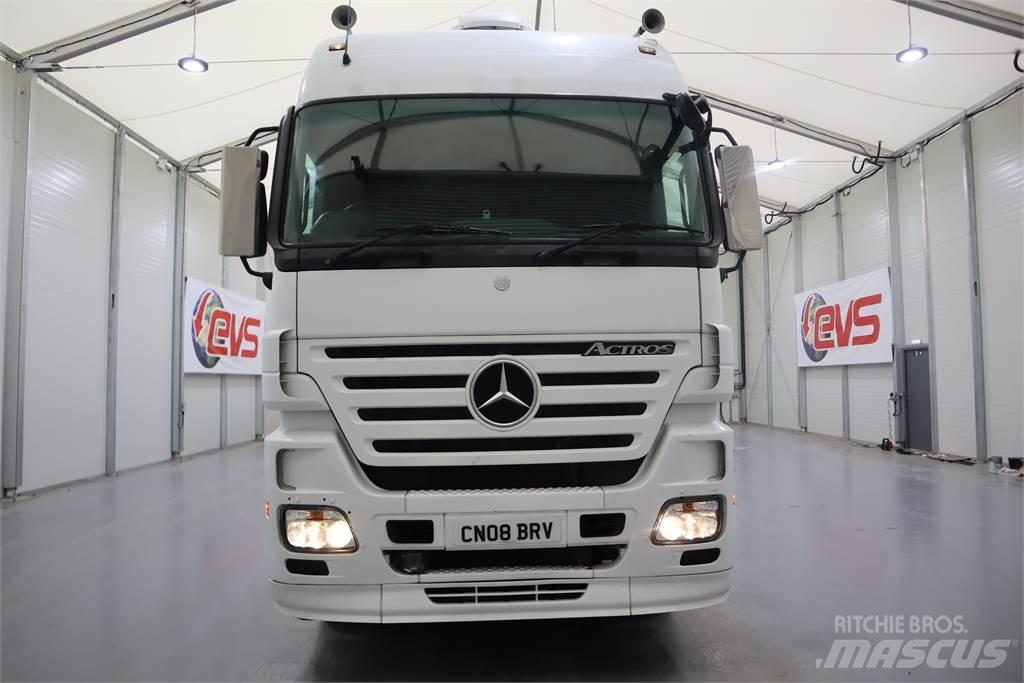 Mercedes-Benz ACTROS 1846 Dobozos teherautók
