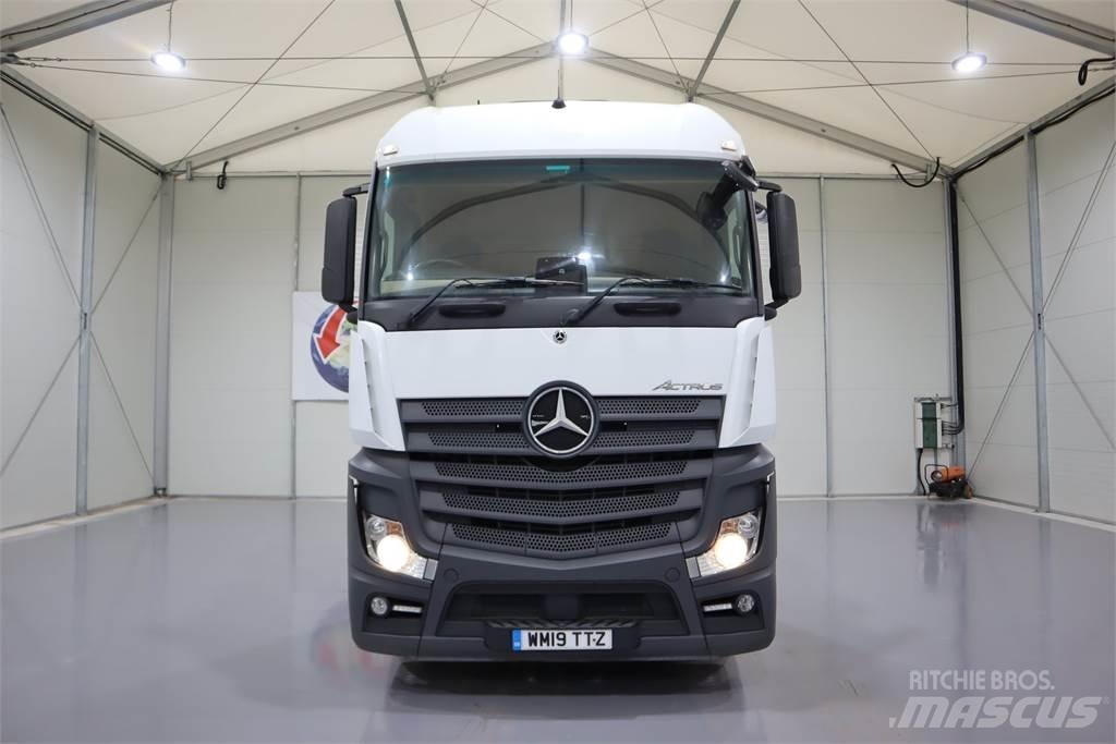 Mercedes-Benz Actros 2543 Nyergesvontatók