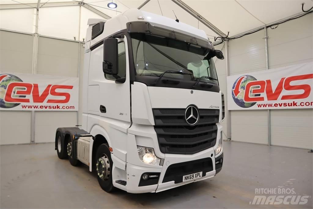Mercedes-Benz Actros 2545 Nyergesvontatók