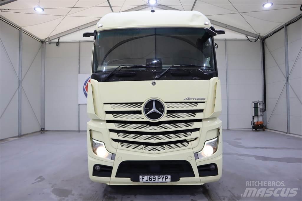 Mercedes-Benz Actros 2545 Nyergesvontatók