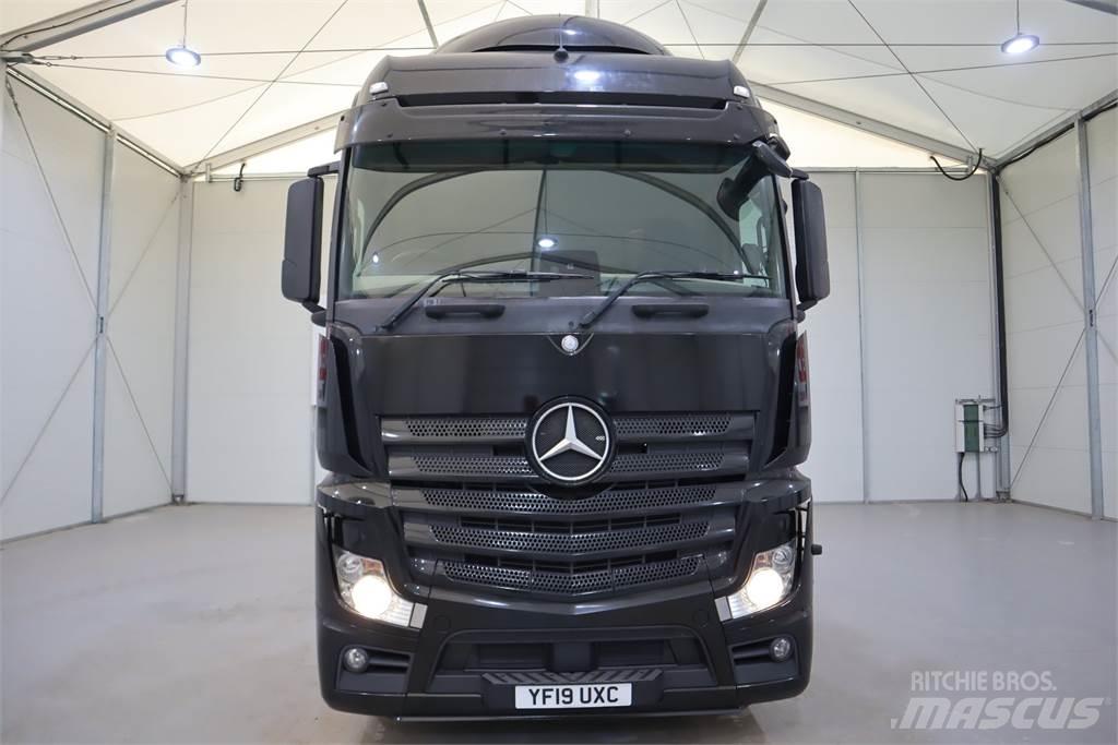 Mercedes-Benz Actros 2545 Nyergesvontatók