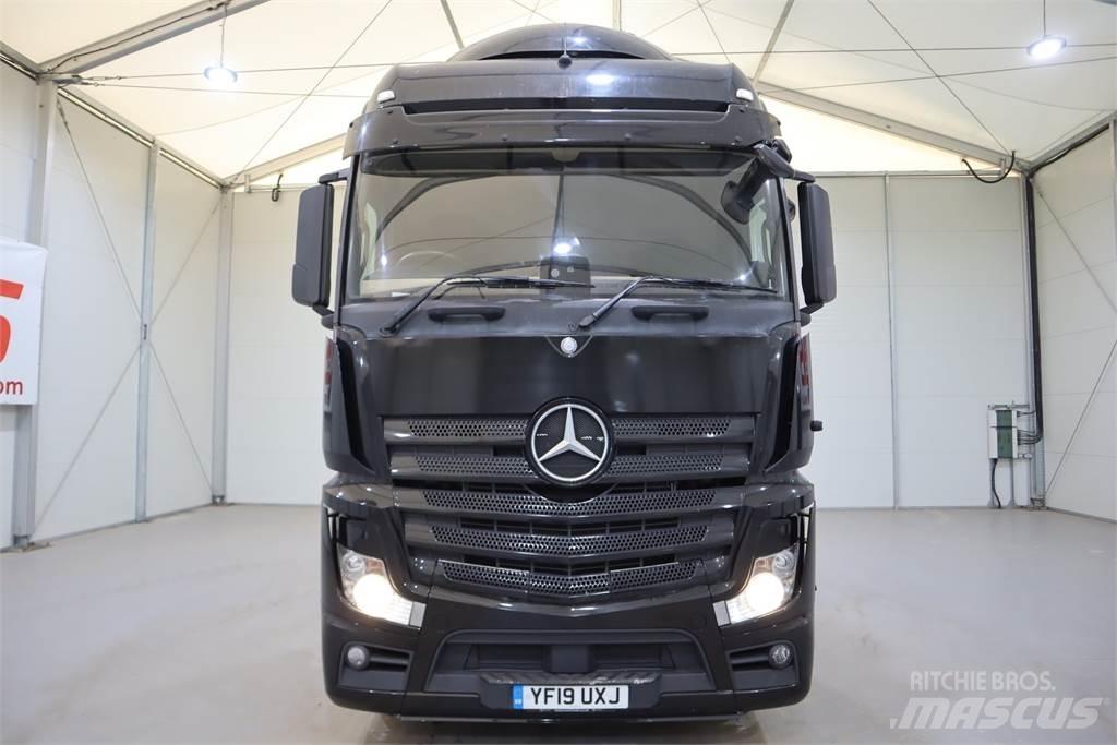 Mercedes-Benz Actros 2545 Nyergesvontatók