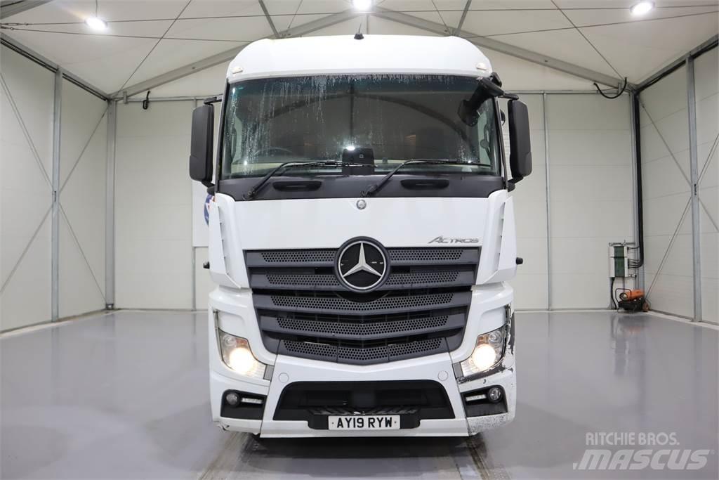 Mercedes-Benz Actros 2545 Nyergesvontatók