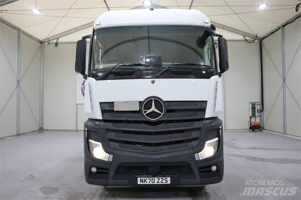 Mercedes-Benz Actros 2545 Nyergesvontatók