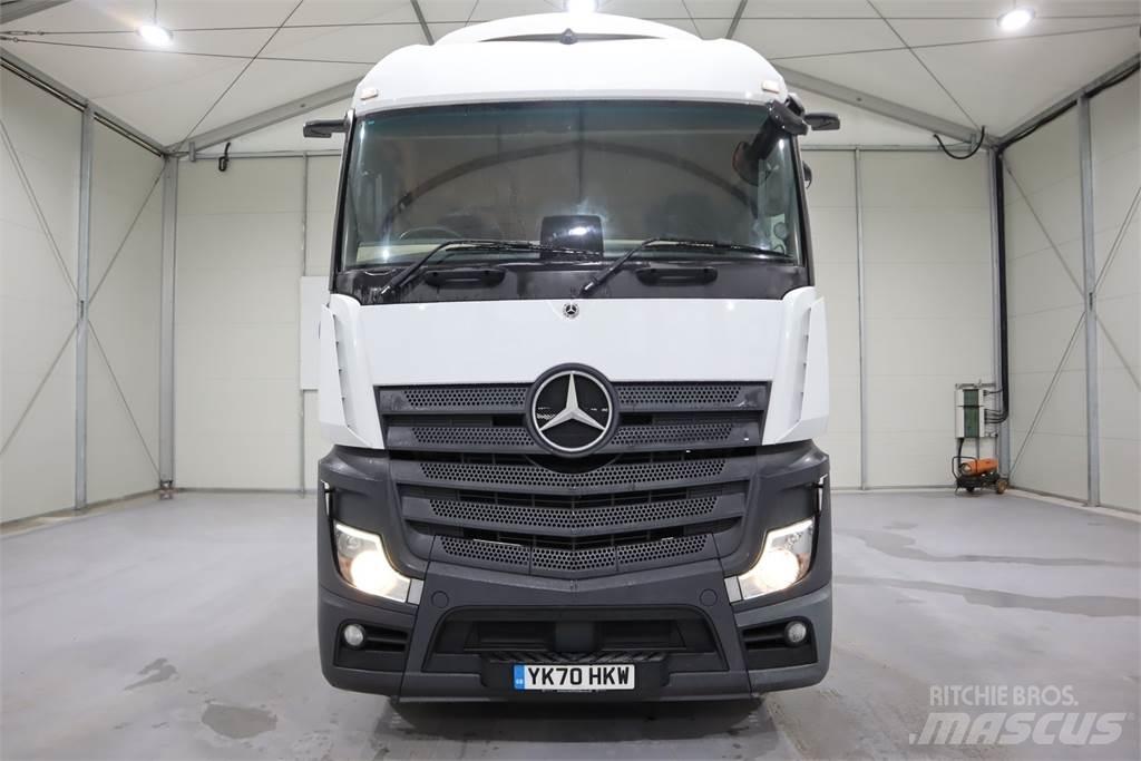 Mercedes-Benz Actros 2545 Nyergesvontatók