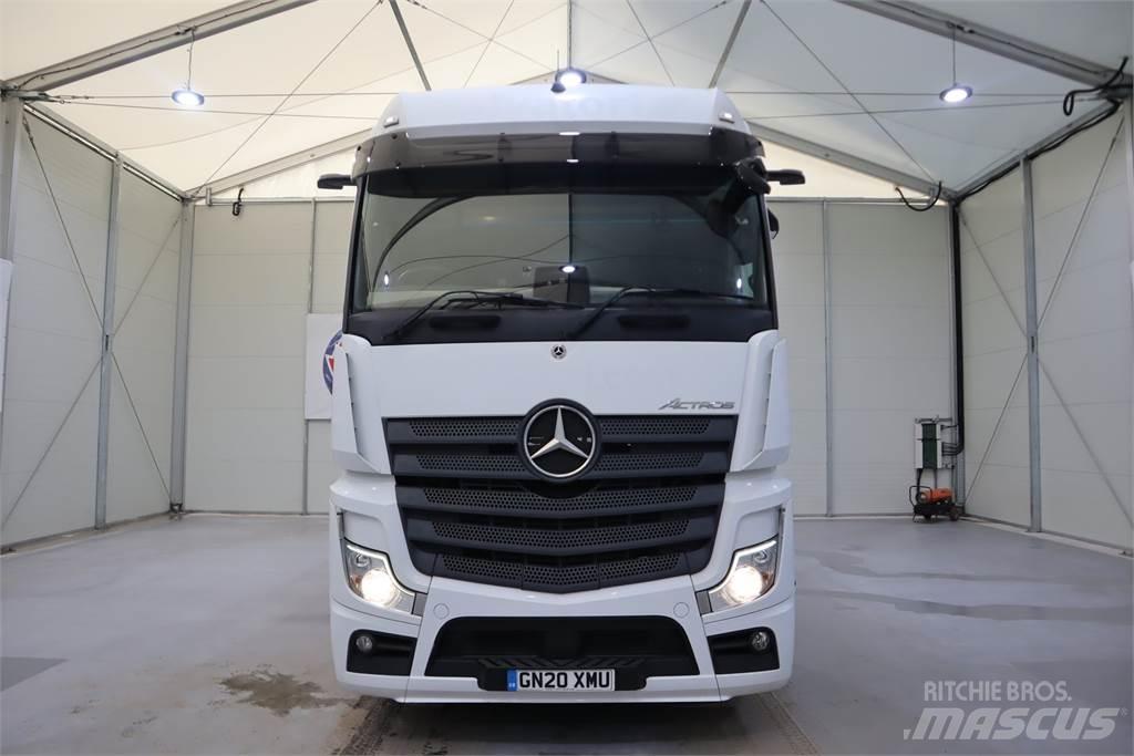 Mercedes-Benz Actros 2548 Nyergesvontatók