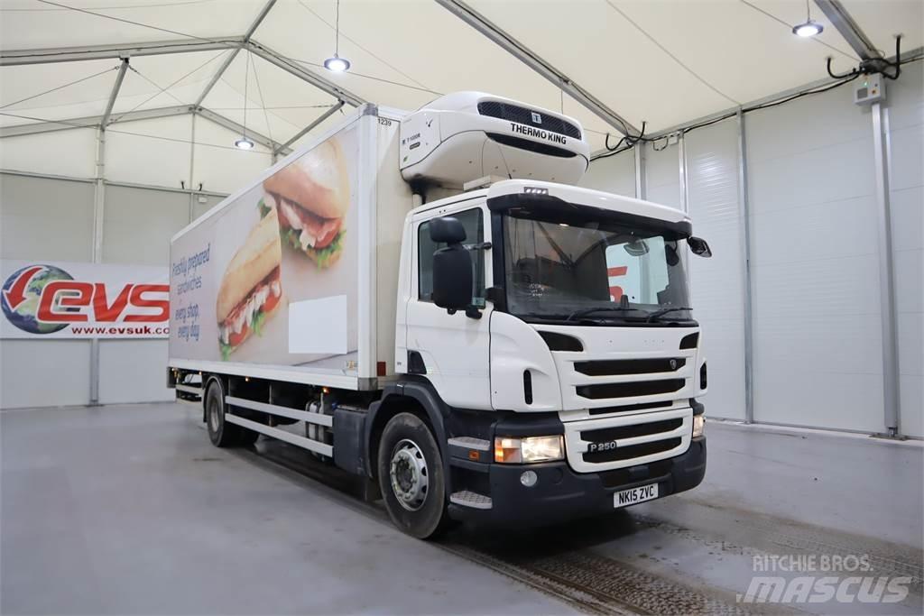 Scania P250 Hűtő konténerek