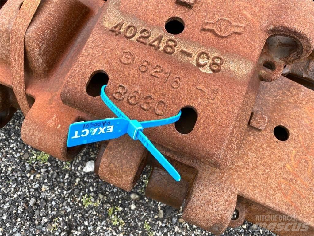 Manitowoc  Lánctalpak, láncok és futóművek