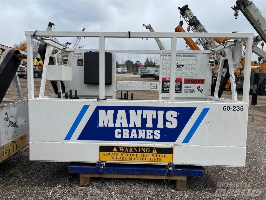 Mantis  Daru tertozékok és felszerelések