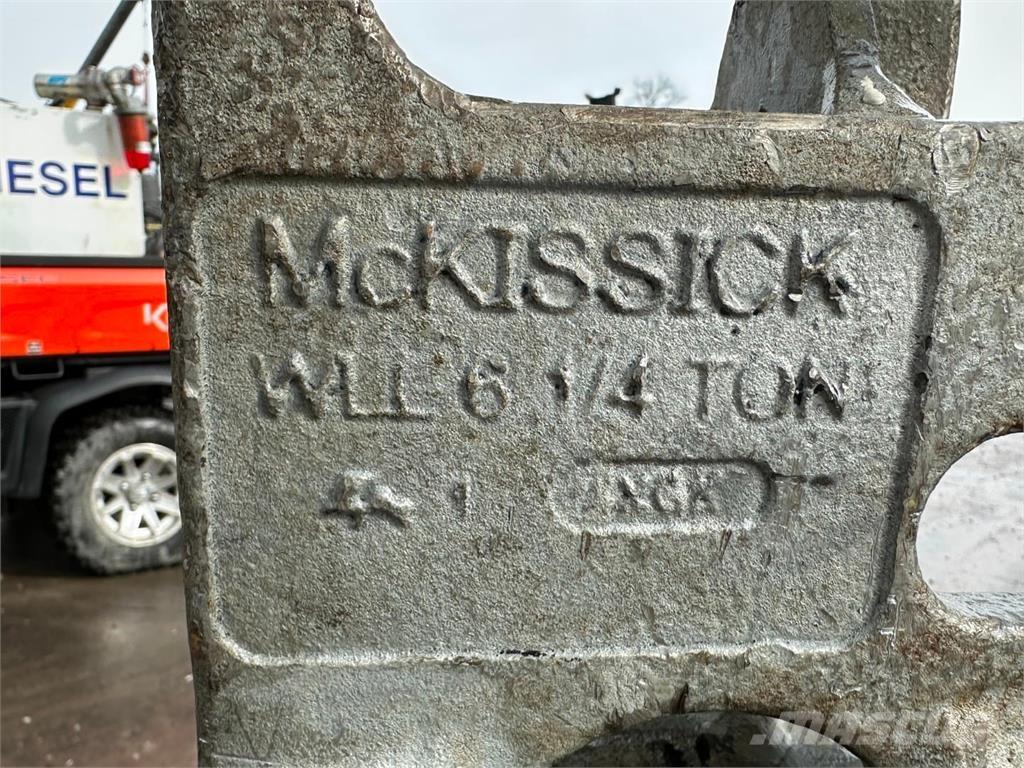  McKissick Egyéb daruk