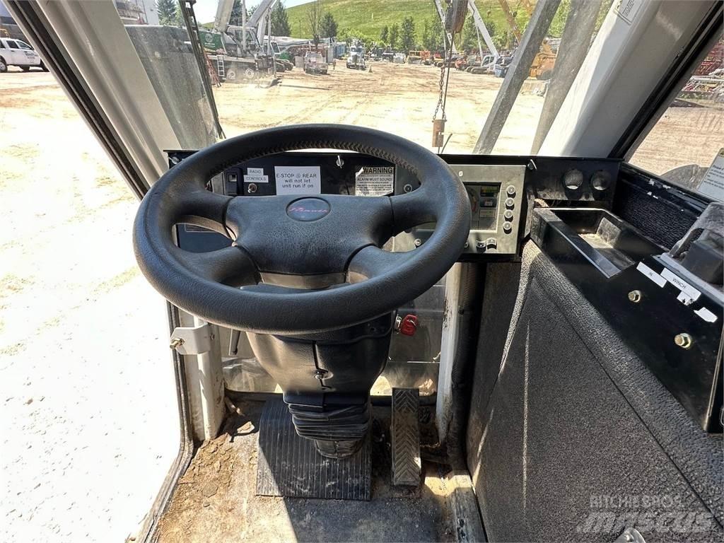 National 1100 Darus teherautók