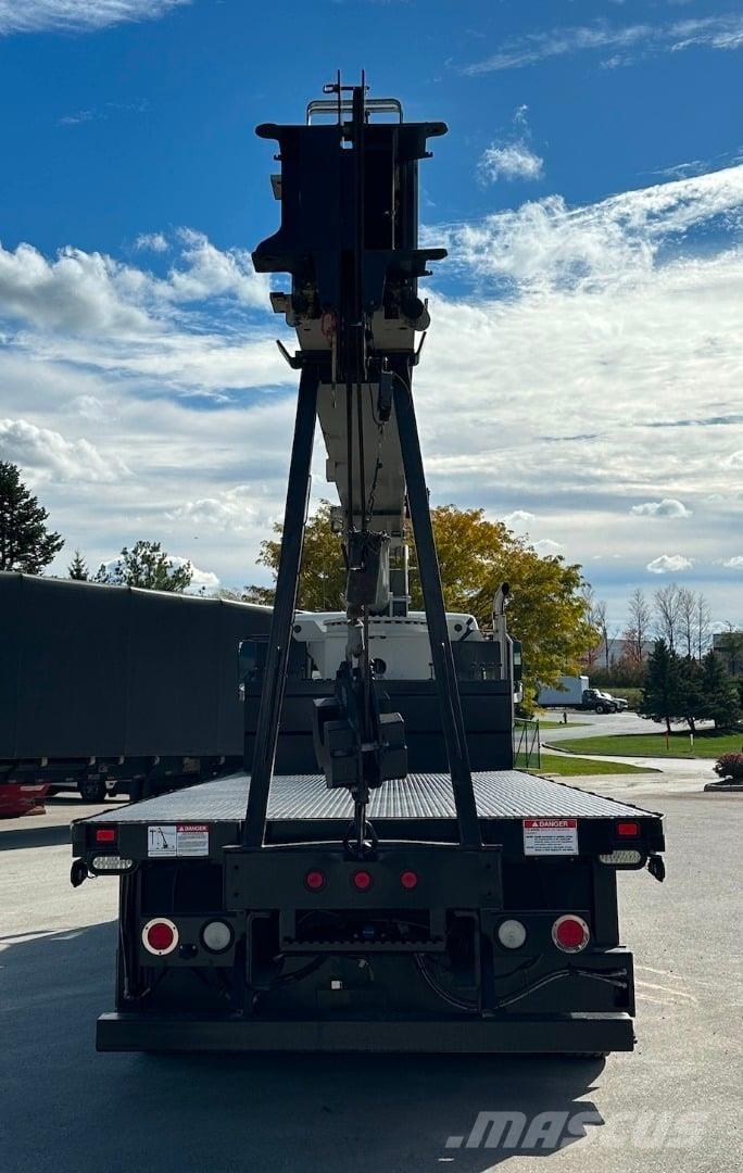 National 900A Darus teherautók