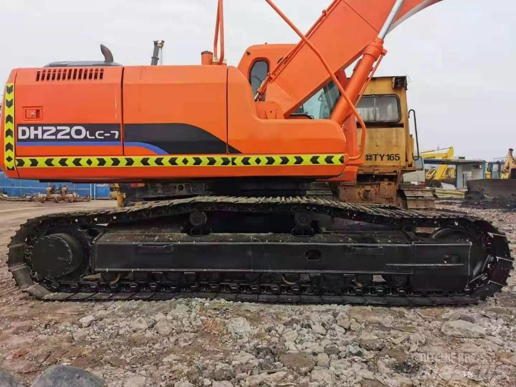 Doosan DH 220 Lánctalpas kotrók