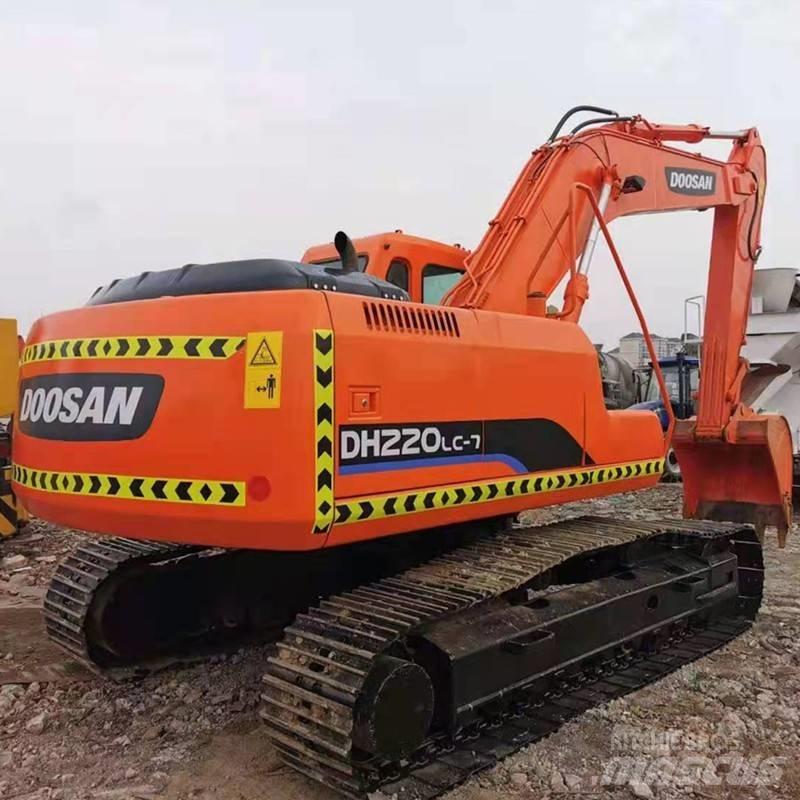 Doosan DH 220 Lánctalpas kotrók