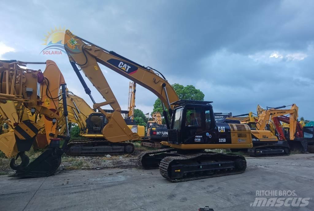 CAT 325 D Lánctalpas kotrók