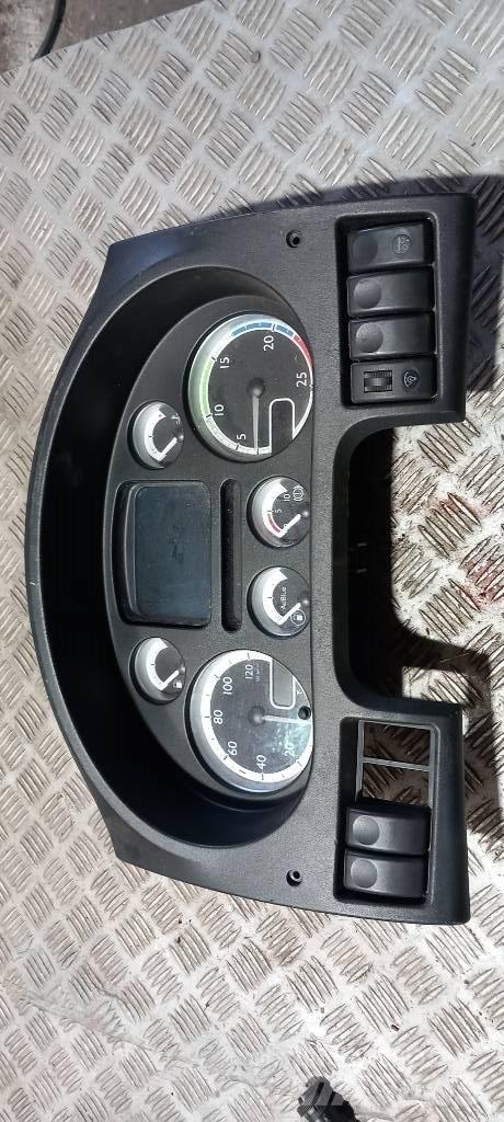 DAF XF 105.   1789469 Elektronika