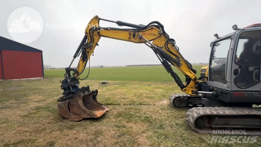Wacker Neuson 8003 Közepes (midi) kotrók 7 t - 12 t