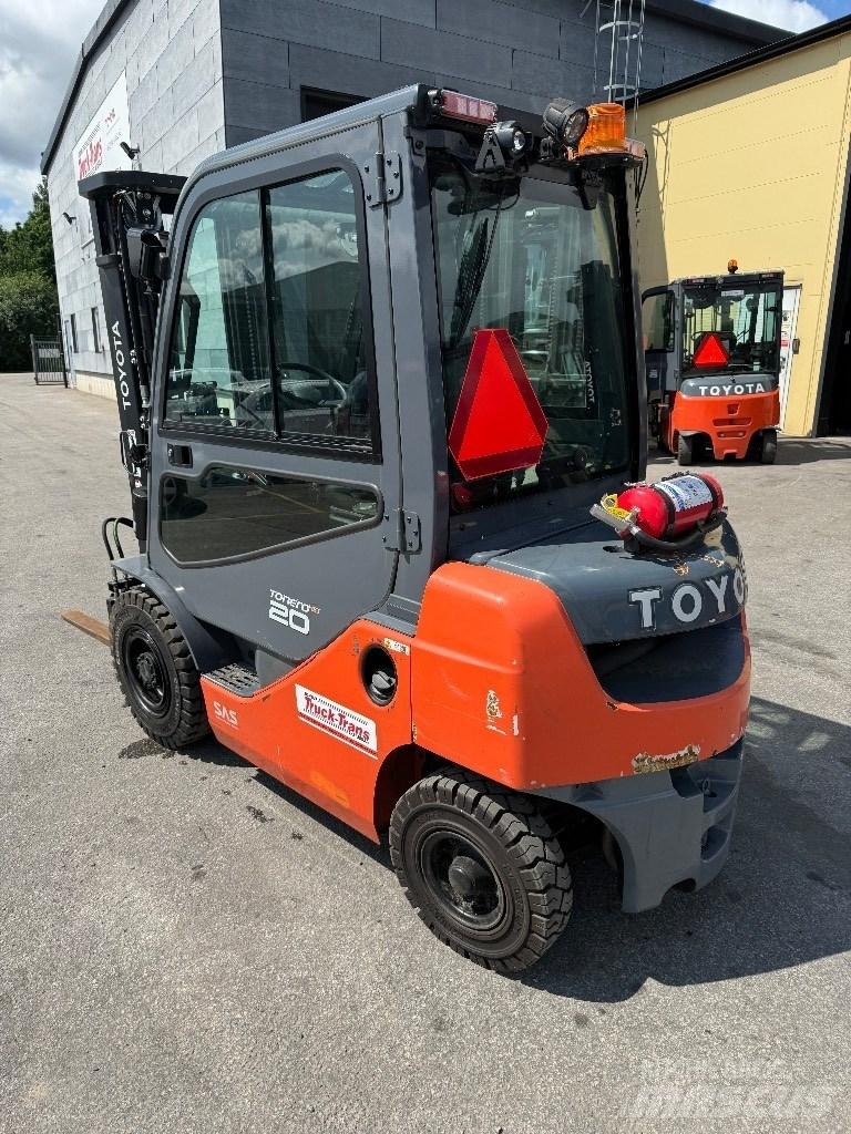 Toyota 06-8FD20F Dízel targoncák