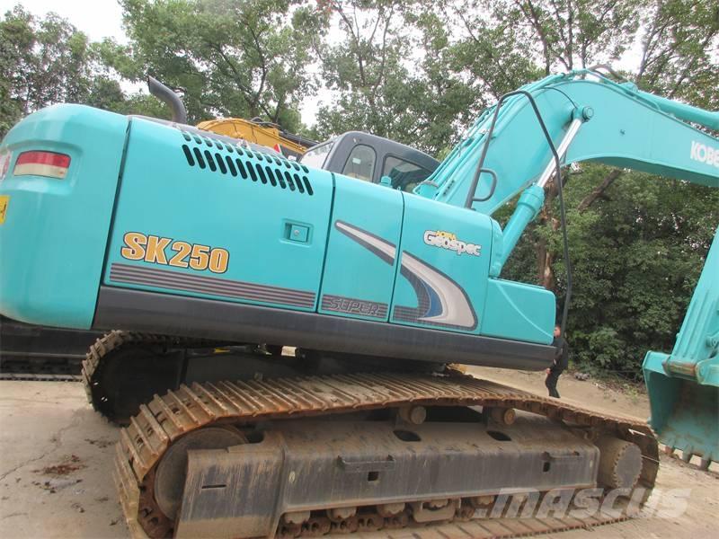 Kobelco SK 260 Lánctalpas kotrók