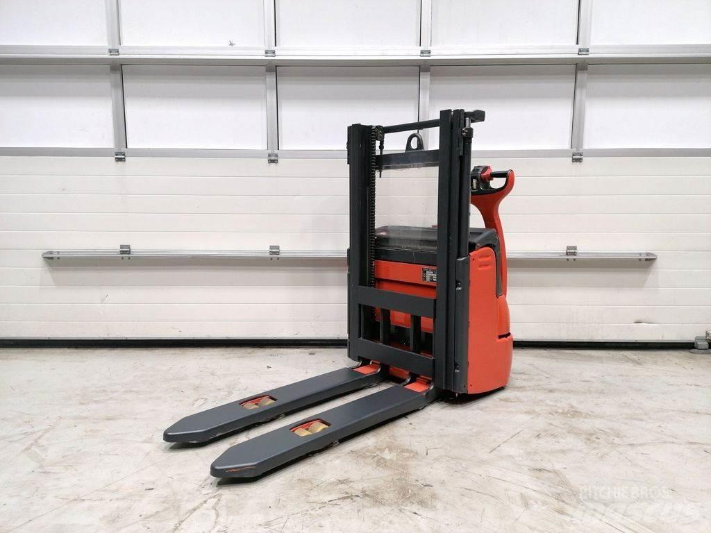 Linde L10 Gyalogkíséretű targonca