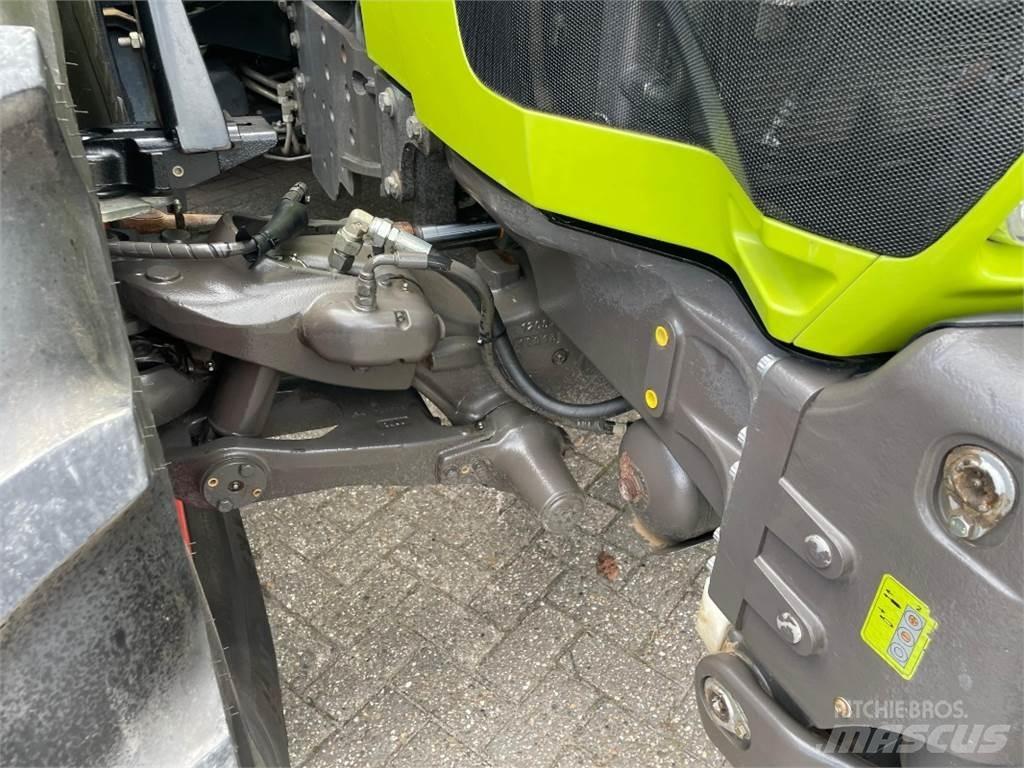 CLAAS Arion 650 Traktorok