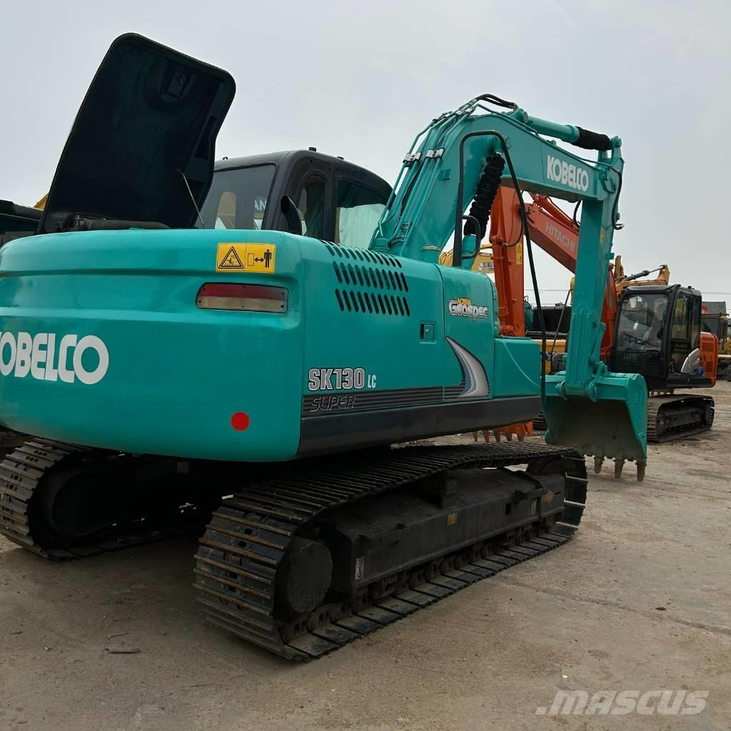 Kobelco 130 Lánctalpas kotrók