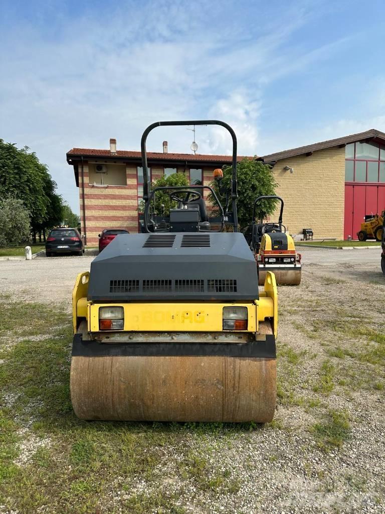 Bomag BW 138 AD Ikerdobos hengerek