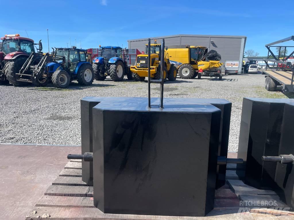  DSM Frontvikt 800kg Orr súlyok