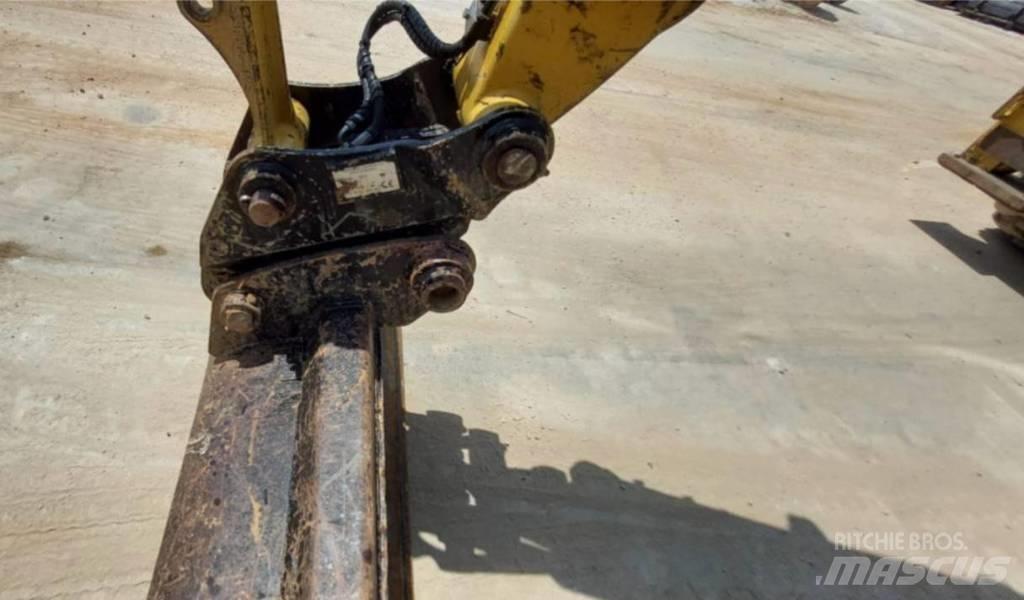 CAT 432 F2 Kotrórakodók