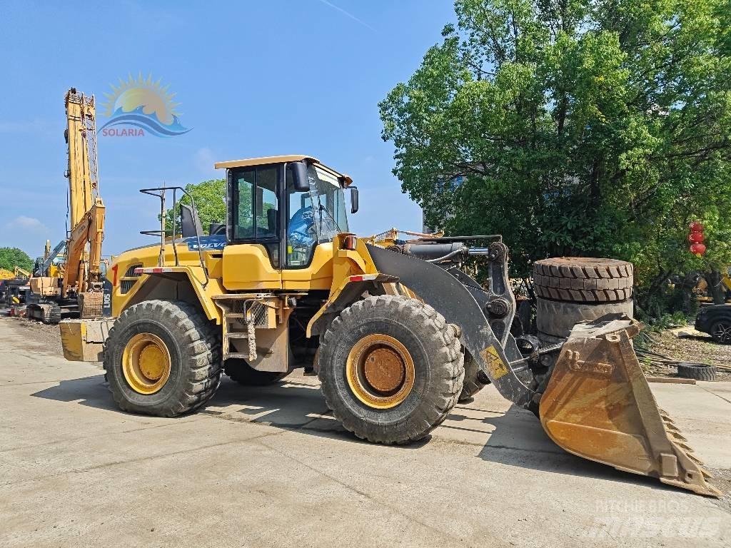 Volvo L 105 Gumikerekes homlokrakodók